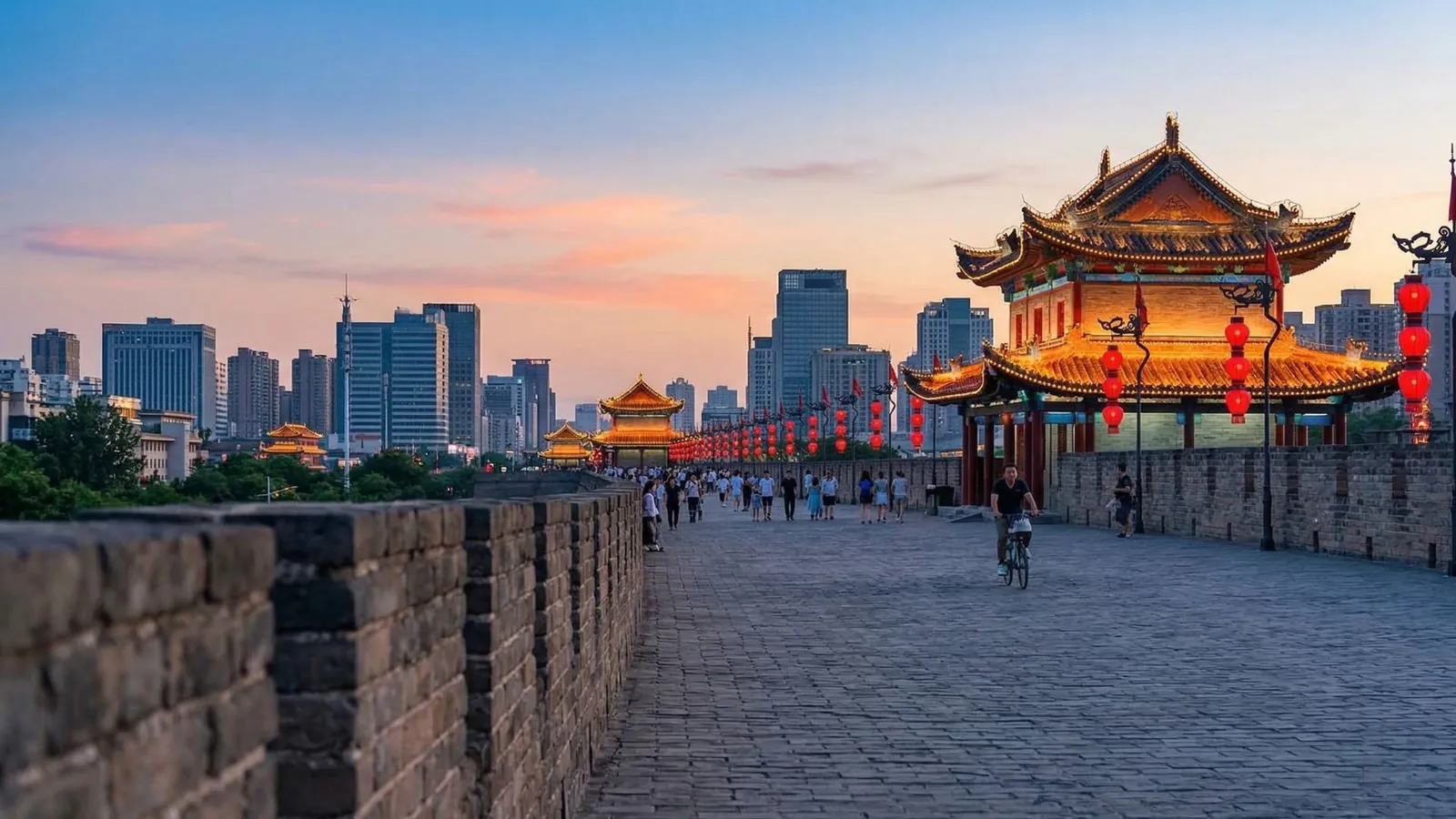 Le Mura Antiche di Xi'an illuminate alla sera
